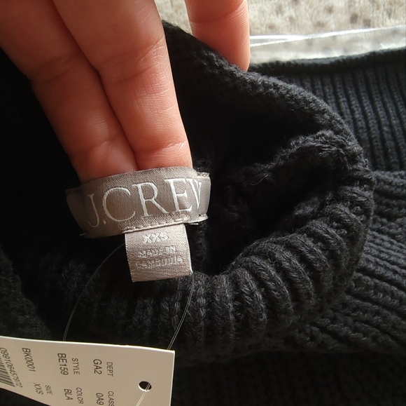 NWT J. Crew Relaxed Rollneck sweater, XXS - Picture 8 of 10